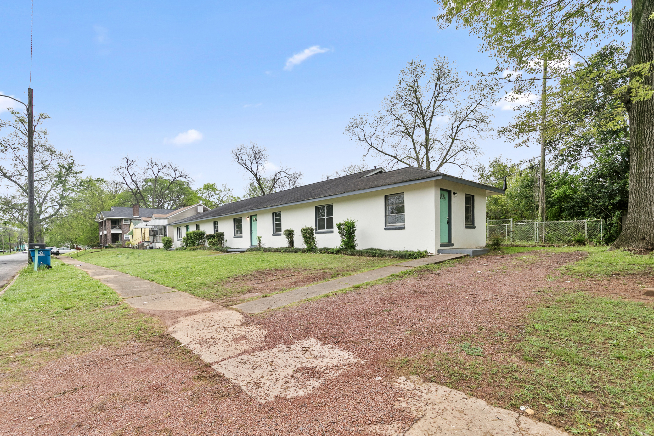 Property main image